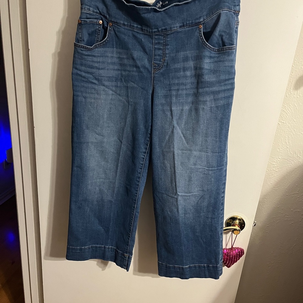 💝 16W Style & Co Classic Blue Wide Crop Leg Jeans - Picture 8 of 10
